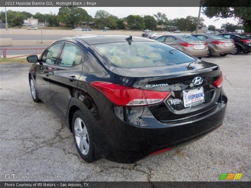 Midnight Black / Beige 2013 Hyundai Elantra GLS