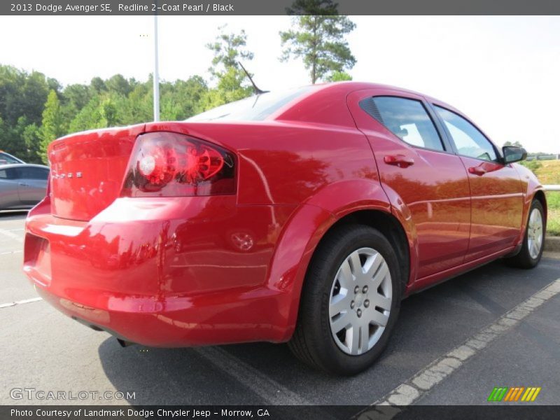 Redline 2-Coat Pearl / Black 2013 Dodge Avenger SE