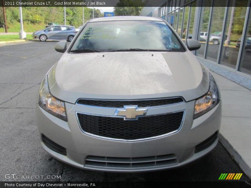 Gold Mist Metallic / Jet Black 2011 Chevrolet Cruze LT