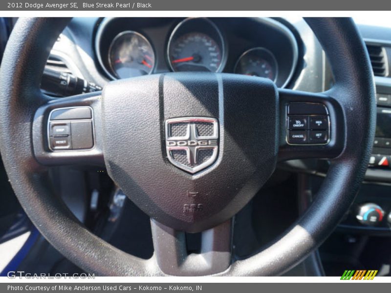 Blue Streak Pearl / Black 2012 Dodge Avenger SE
