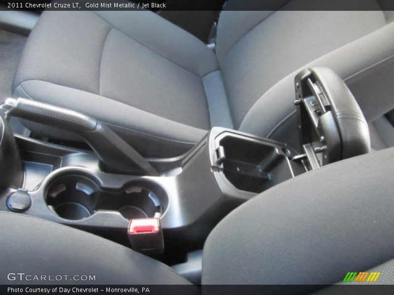 Gold Mist Metallic / Jet Black 2011 Chevrolet Cruze LT