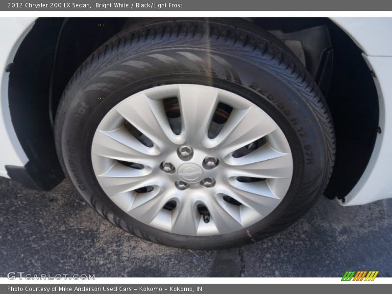 Bright White / Black/Light Frost 2012 Chrysler 200 LX Sedan