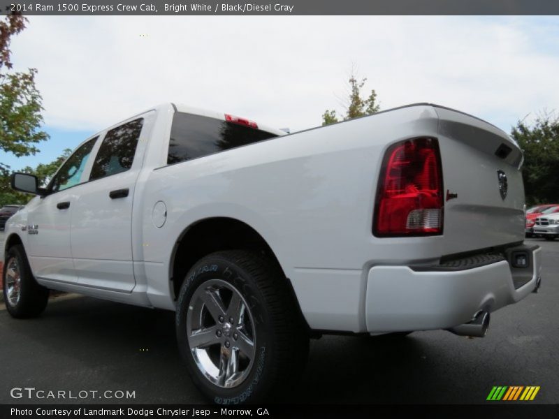 Bright White / Black/Diesel Gray 2014 Ram 1500 Express Crew Cab