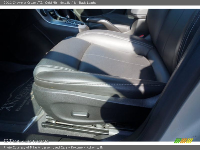Gold Mist Metallic / Jet Black Leather 2011 Chevrolet Cruze LTZ