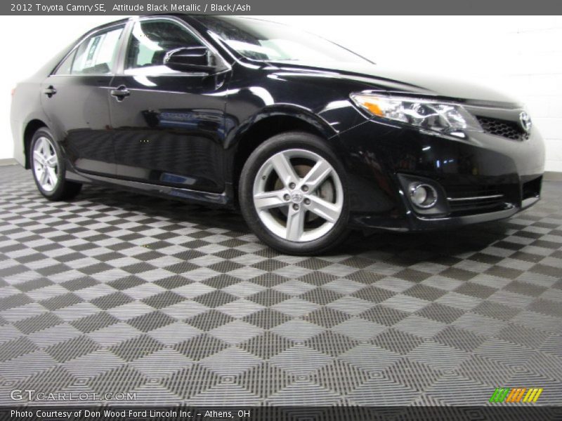 Attitude Black Metallic / Black/Ash 2012 Toyota Camry SE