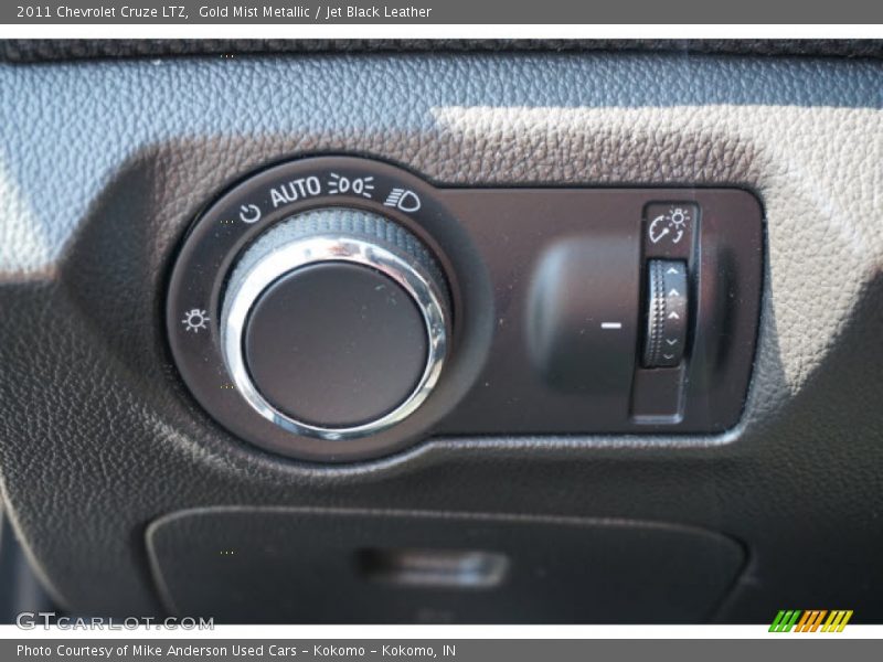 Gold Mist Metallic / Jet Black Leather 2011 Chevrolet Cruze LTZ
