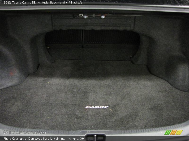 Attitude Black Metallic / Black/Ash 2012 Toyota Camry SE
