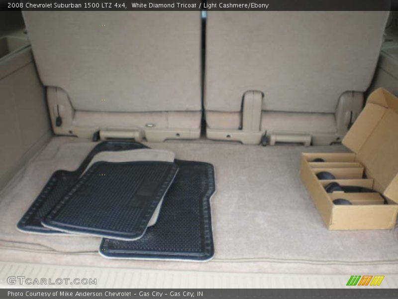 White Diamond Tricoat / Light Cashmere/Ebony 2008 Chevrolet Suburban 1500 LTZ 4x4