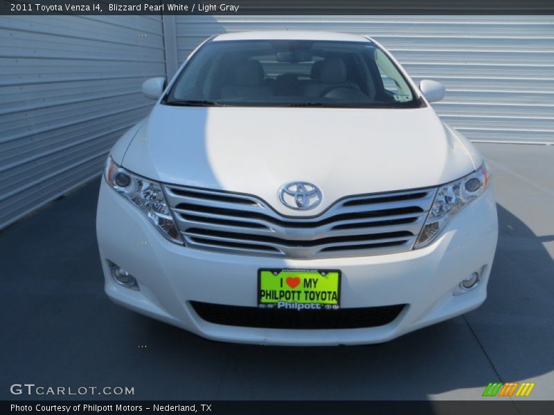 Blizzard Pearl White / Light Gray 2011 Toyota Venza I4