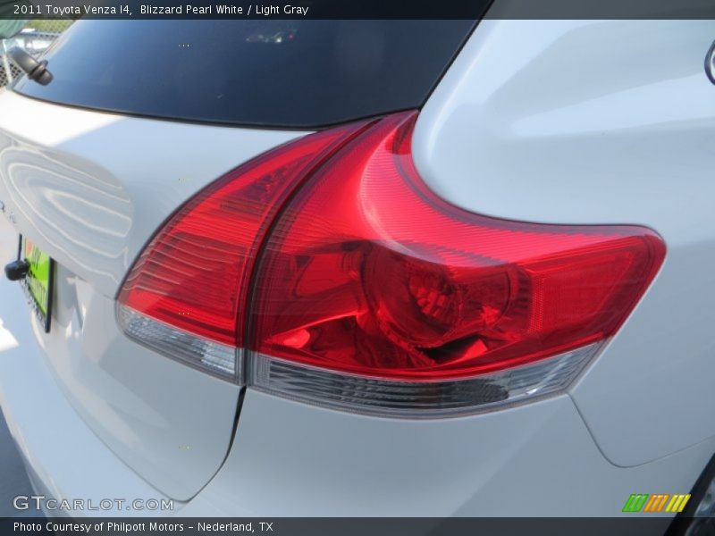 Blizzard Pearl White / Light Gray 2011 Toyota Venza I4