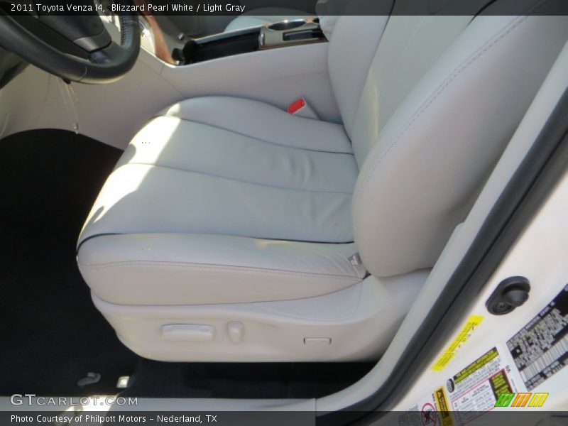 Blizzard Pearl White / Light Gray 2011 Toyota Venza I4