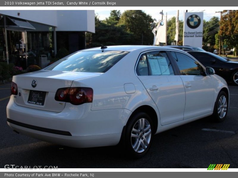 Candy White / Cornsilk Beige 2010 Volkswagen Jetta TDI Sedan