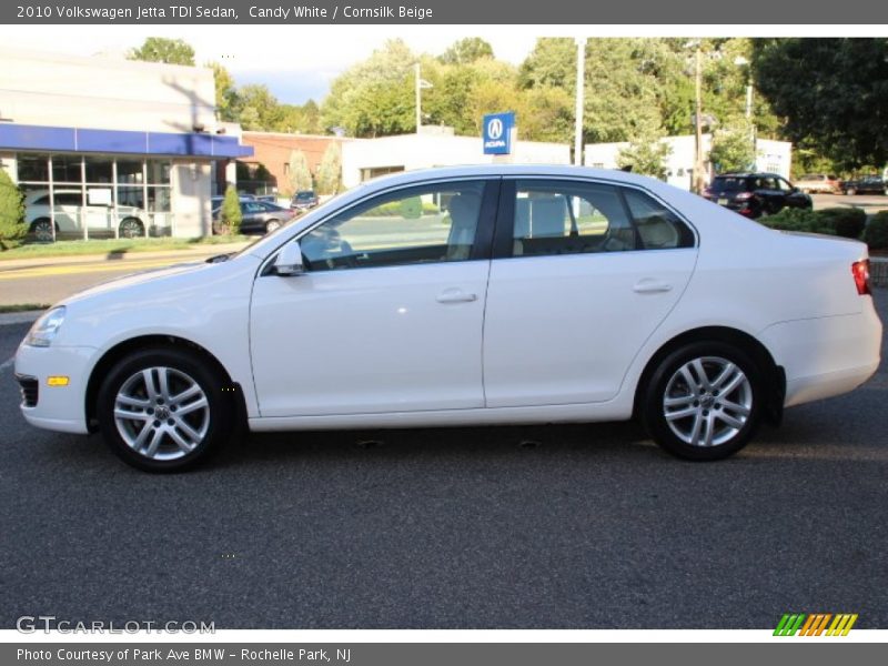Candy White / Cornsilk Beige 2010 Volkswagen Jetta TDI Sedan