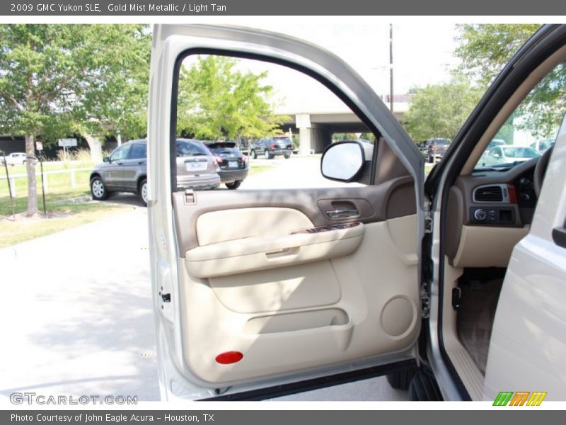 Gold Mist Metallic / Light Tan 2009 GMC Yukon SLE