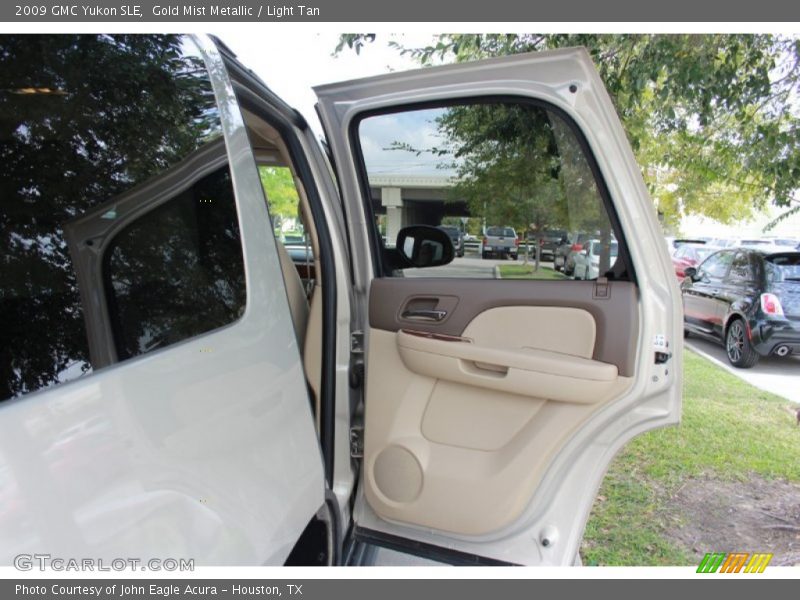 Gold Mist Metallic / Light Tan 2009 GMC Yukon SLE