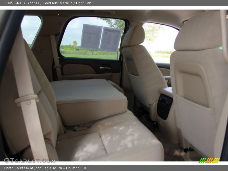 Gold Mist Metallic / Light Tan 2009 GMC Yukon SLE