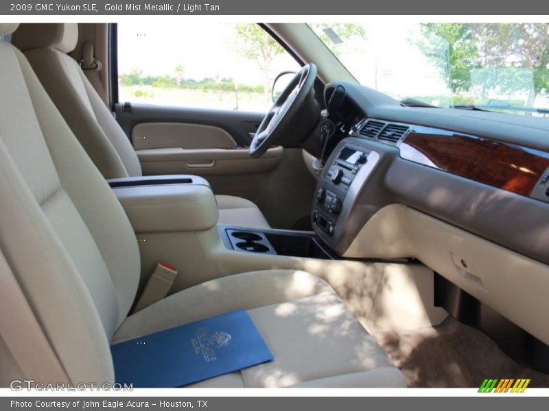 Gold Mist Metallic / Light Tan 2009 GMC Yukon SLE
