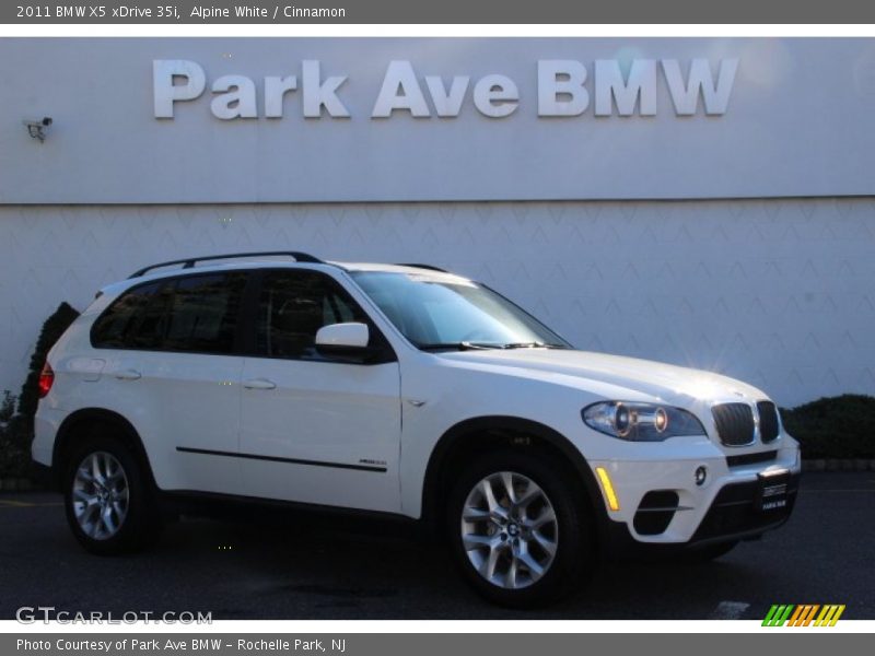 Alpine White / Cinnamon 2011 BMW X5 xDrive 35i