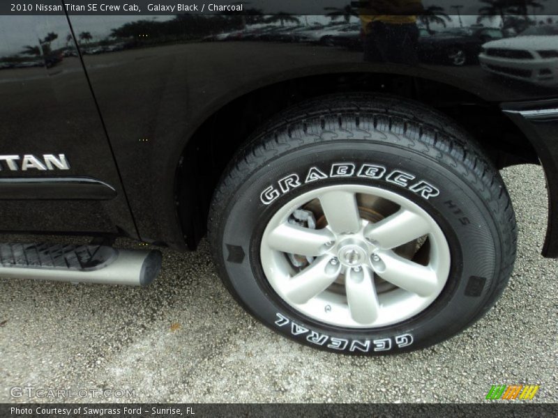 Galaxy Black / Charcoal 2010 Nissan Titan SE Crew Cab