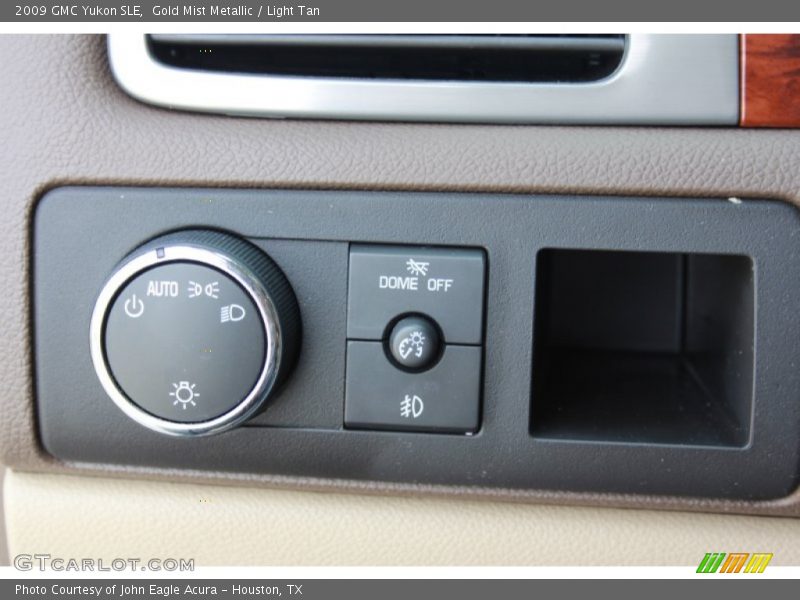 Gold Mist Metallic / Light Tan 2009 GMC Yukon SLE