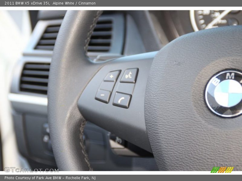 Alpine White / Cinnamon 2011 BMW X5 xDrive 35i