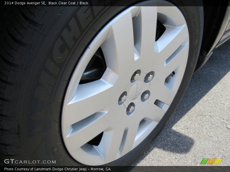 Black Clear Coat / Black 2014 Dodge Avenger SE
