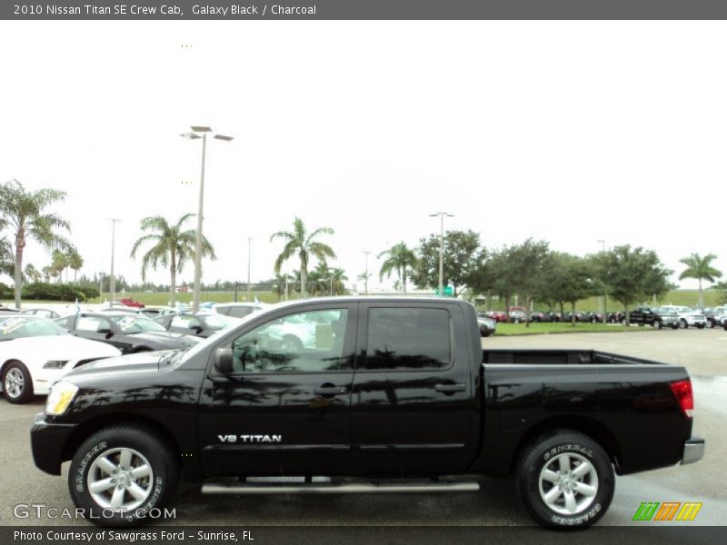 Galaxy Black / Charcoal 2010 Nissan Titan SE Crew Cab