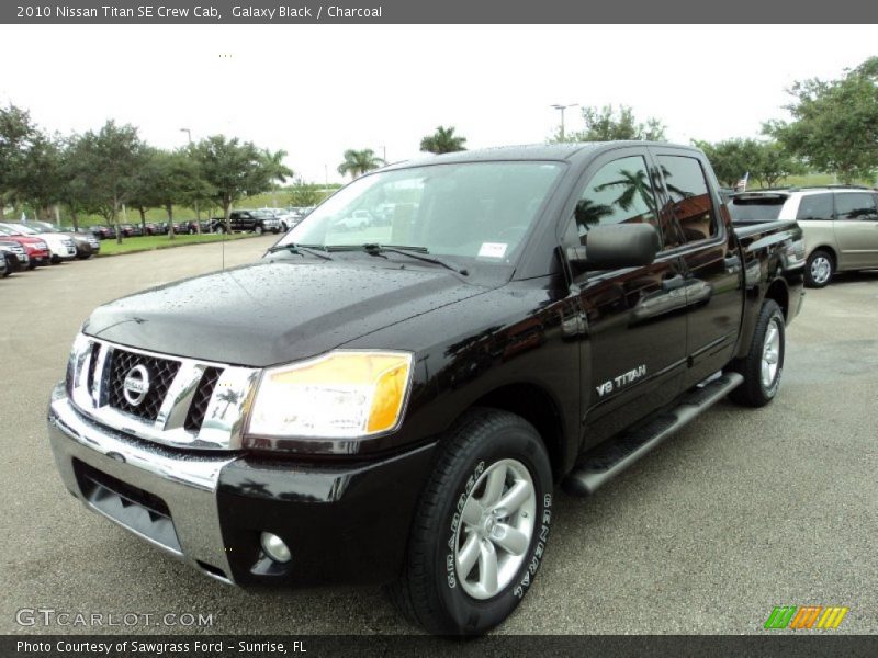 Galaxy Black / Charcoal 2010 Nissan Titan SE Crew Cab