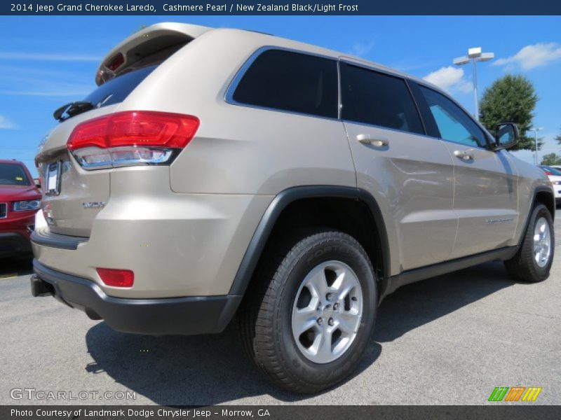 Cashmere Pearl / New Zealand Black/Light Frost 2014 Jeep Grand Cherokee Laredo