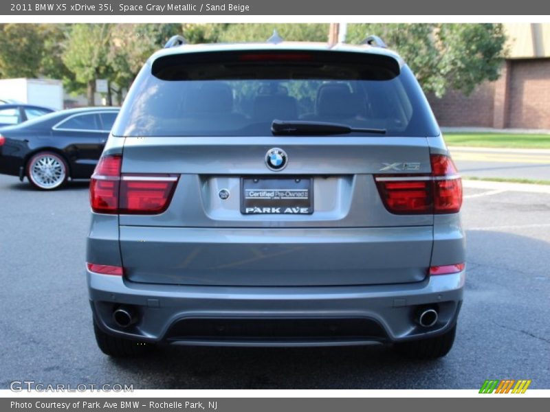 Space Gray Metallic / Sand Beige 2011 BMW X5 xDrive 35i