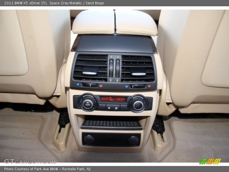 Space Gray Metallic / Sand Beige 2011 BMW X5 xDrive 35i