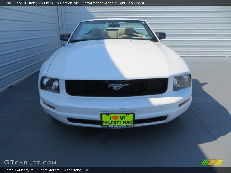 Performance White / Light Parchment 2006 Ford Mustang V6 Premium Convertible