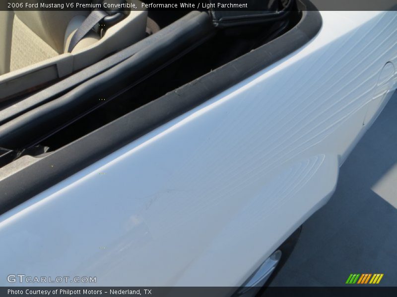 Performance White / Light Parchment 2006 Ford Mustang V6 Premium Convertible