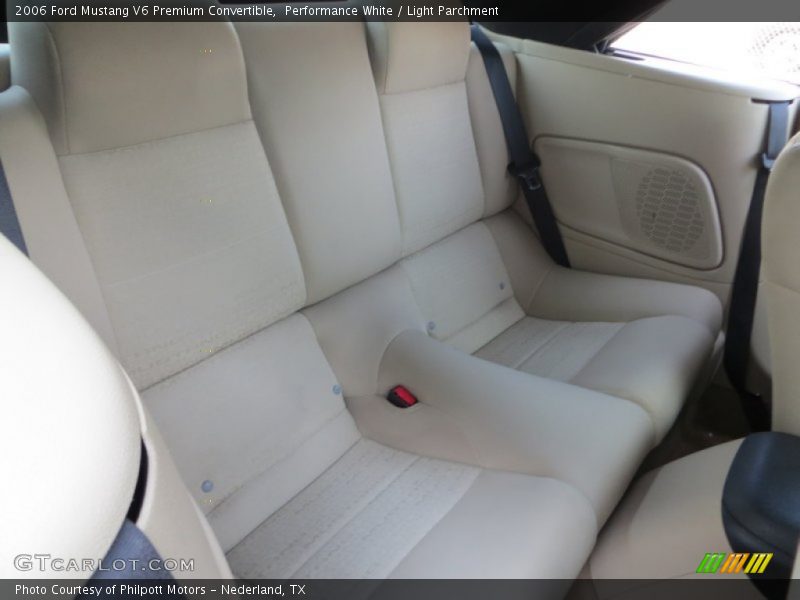 Performance White / Light Parchment 2006 Ford Mustang V6 Premium Convertible