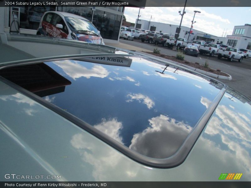 Seamist Green Pearl / Gray Moquette 2004 Subaru Legacy L Sedan