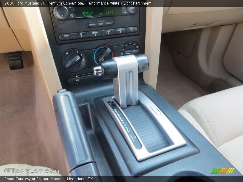 Performance White / Light Parchment 2006 Ford Mustang V6 Premium Convertible