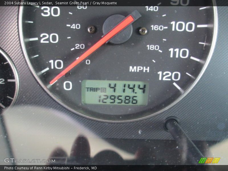 Seamist Green Pearl / Gray Moquette 2004 Subaru Legacy L Sedan