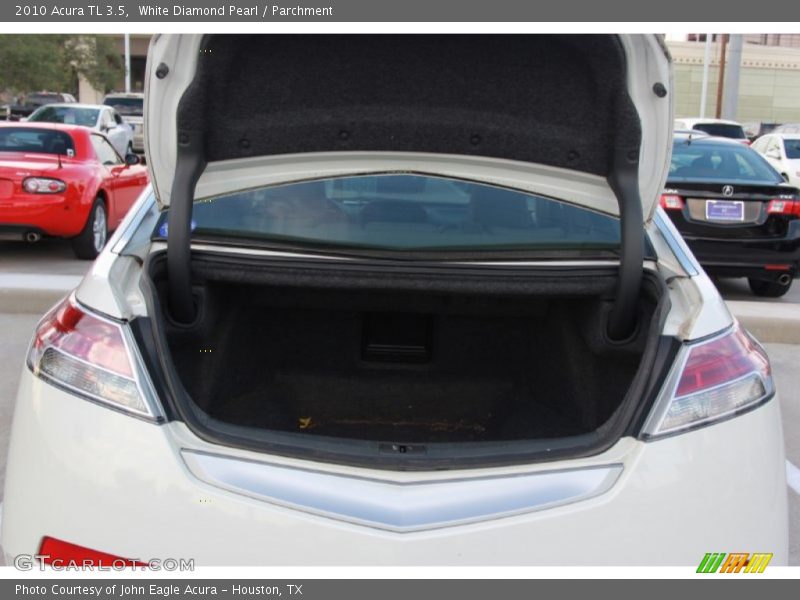 White Diamond Pearl / Parchment 2010 Acura TL 3.5