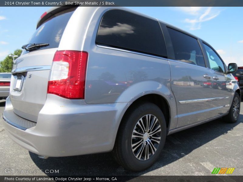 Billet Silver Metallic / S Black 2014 Chrysler Town & Country S