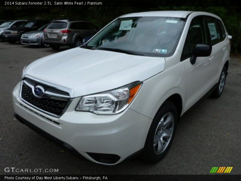 Satin White Pearl / Platinum 2014 Subaru Forester 2.5i