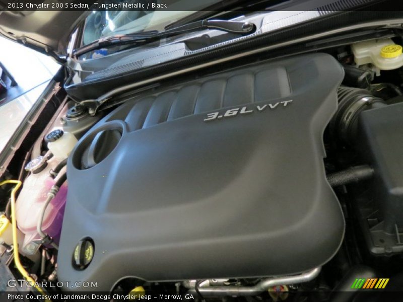 Tungsten Metallic / Black 2013 Chrysler 200 S Sedan