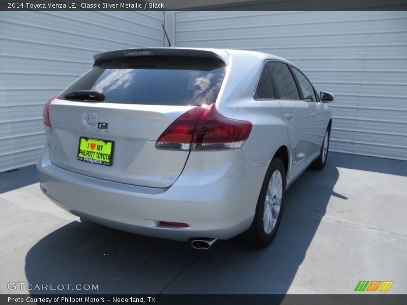 Classic Silver Metallic / Black 2014 Toyota Venza LE