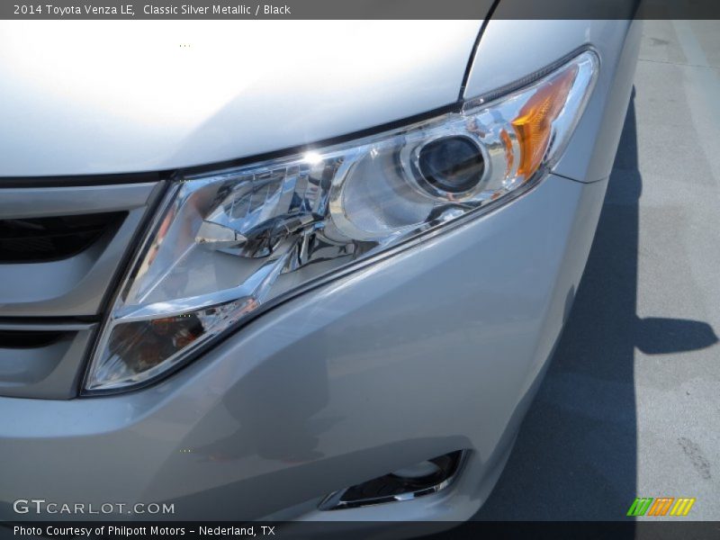 Classic Silver Metallic / Black 2014 Toyota Venza LE