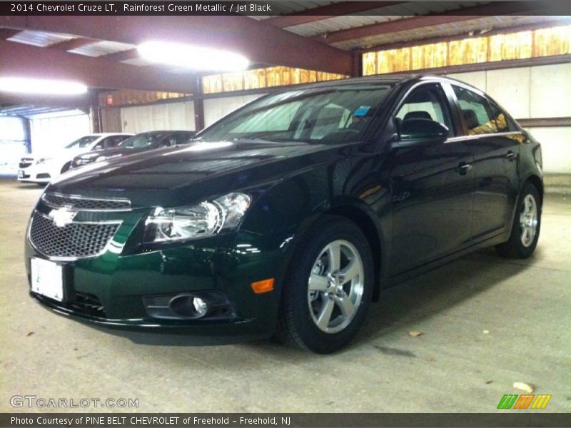 Rainforest Green Metallic / Jet Black 2014 Chevrolet Cruze LT