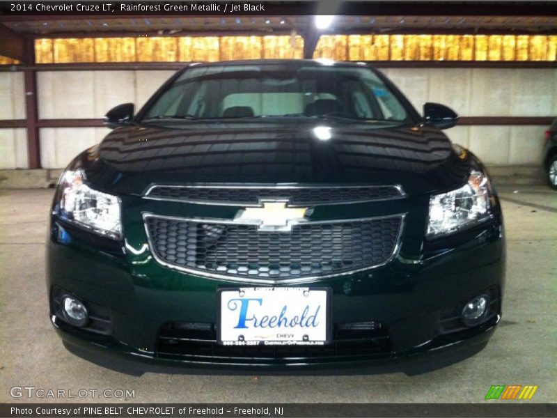 Rainforest Green Metallic / Jet Black 2014 Chevrolet Cruze LT