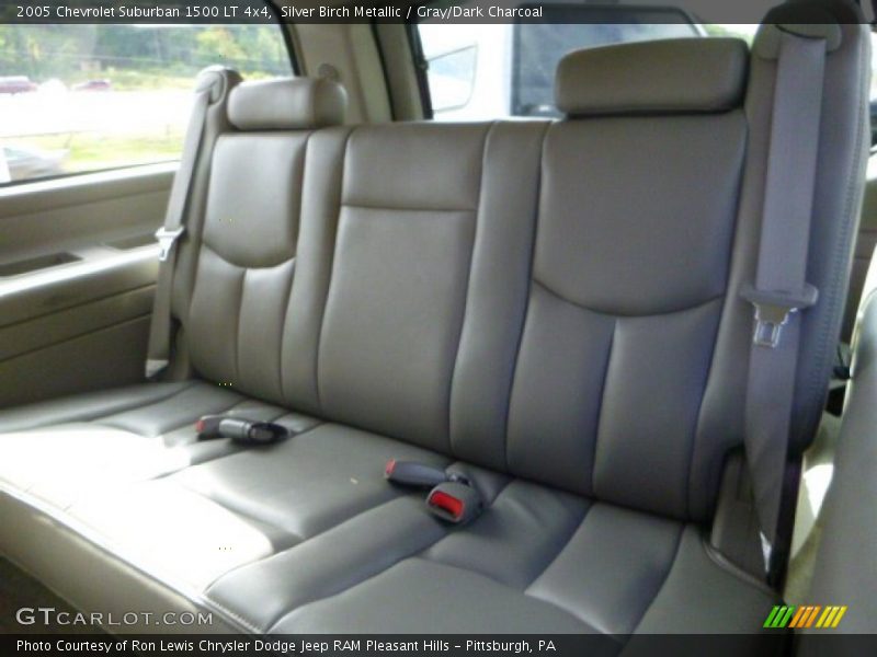 Silver Birch Metallic / Gray/Dark Charcoal 2005 Chevrolet Suburban 1500 LT 4x4