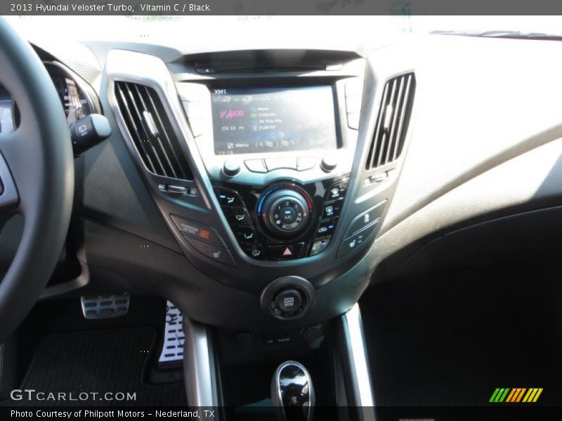 Vitamin C / Black 2013 Hyundai Veloster Turbo
