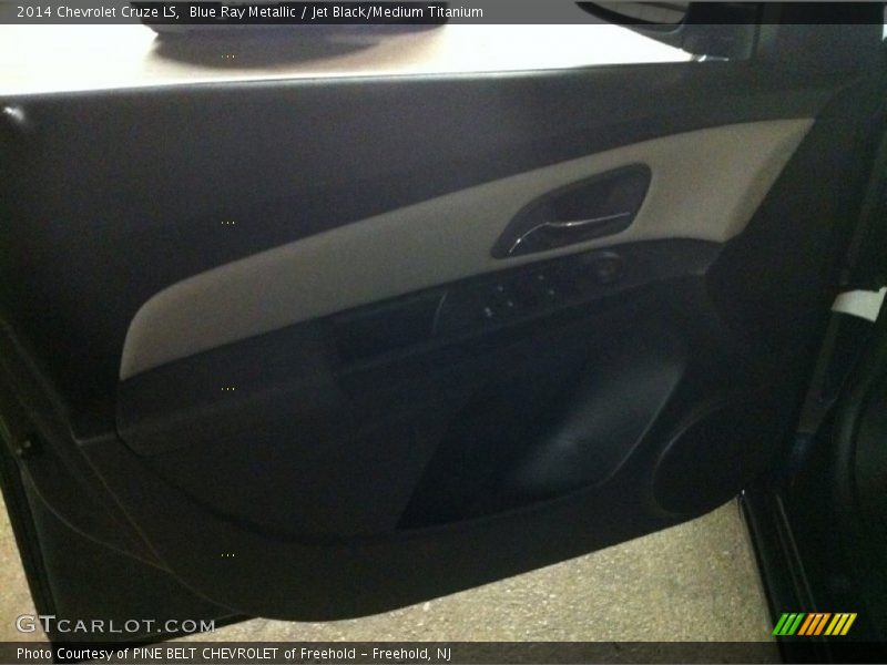Blue Ray Metallic / Jet Black/Medium Titanium 2014 Chevrolet Cruze LS