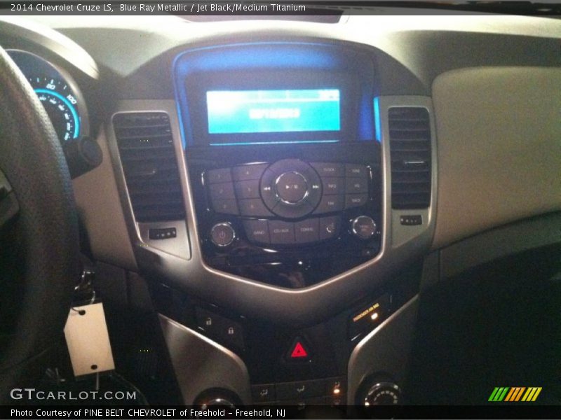 Blue Ray Metallic / Jet Black/Medium Titanium 2014 Chevrolet Cruze LS