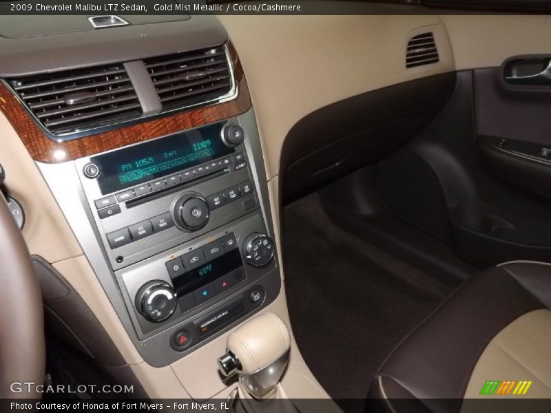 Gold Mist Metallic / Cocoa/Cashmere 2009 Chevrolet Malibu LTZ Sedan